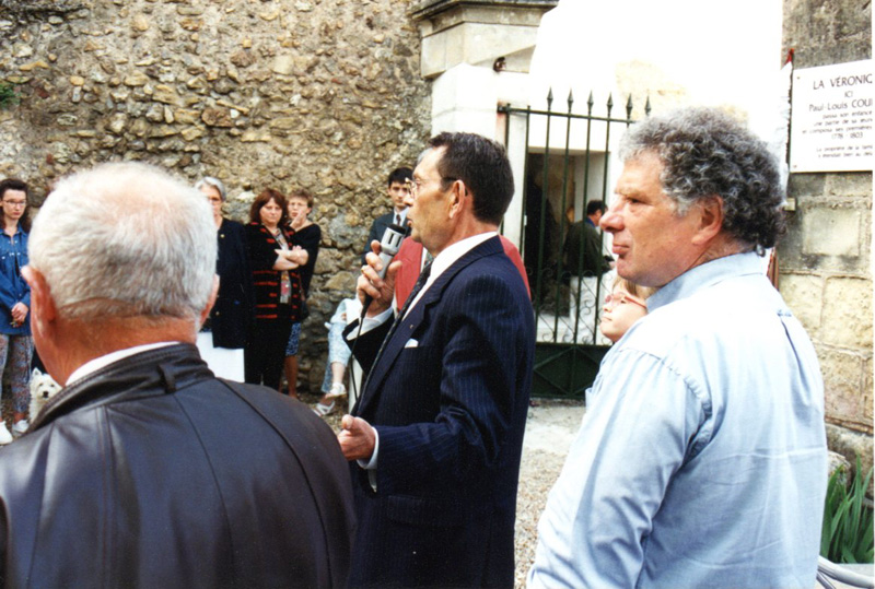 Pose de la plaque à la Véronique