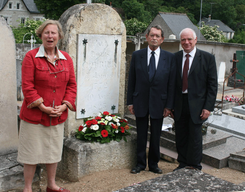 Grabstein von Paul-Louis Courier (Foto O. Lautman)